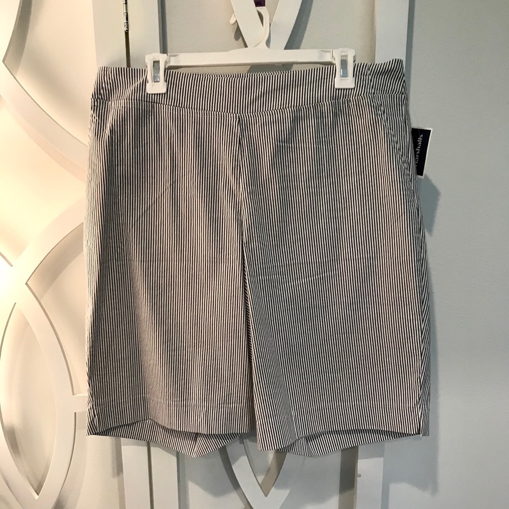 SUMMER Knee-length SHORTS 🐚 Dark Grey {NWT}